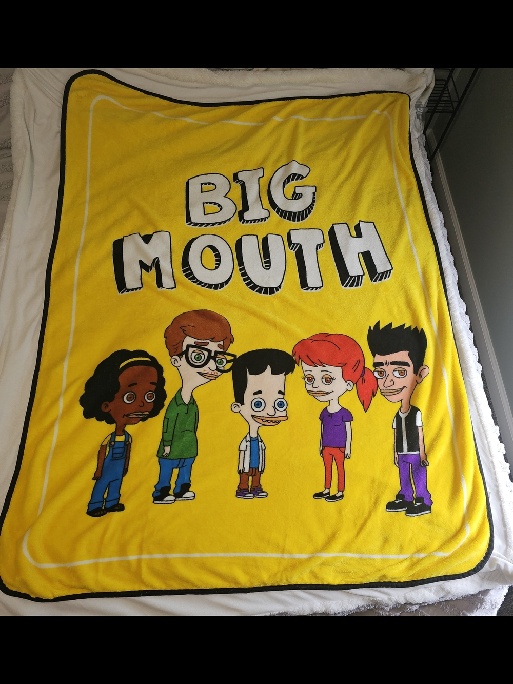 Loungefly - Netflix Big Mouth Cartoon Character Yellow Throw Blanket 44x57